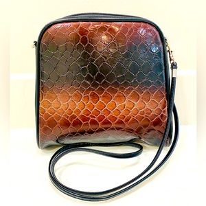 Beautiful Vintage Vittorio Purse !